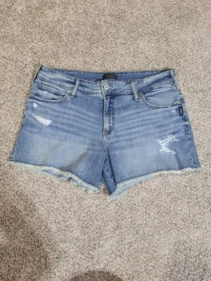 Silver Jeans Co Womens 34 Suki Shorts Curvy Fit Mid Rise Denim Jeans Distressed - Image 1 of 4
