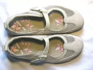 MERRELL Lorelel Emme Mujer 7,5 Cenizas Zapatos De Rendimiento Deportivos Mary Jane J88864 - Imagen 1 de 6