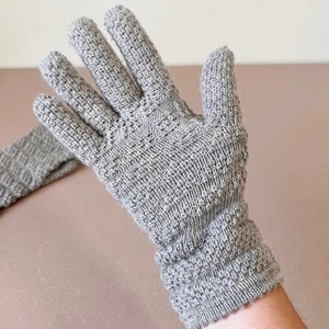 Women's Fashion Winter Gloves Soviet Vintage Knitted Poly-Wool 1980s Grey Tone - Picture 1 of 7