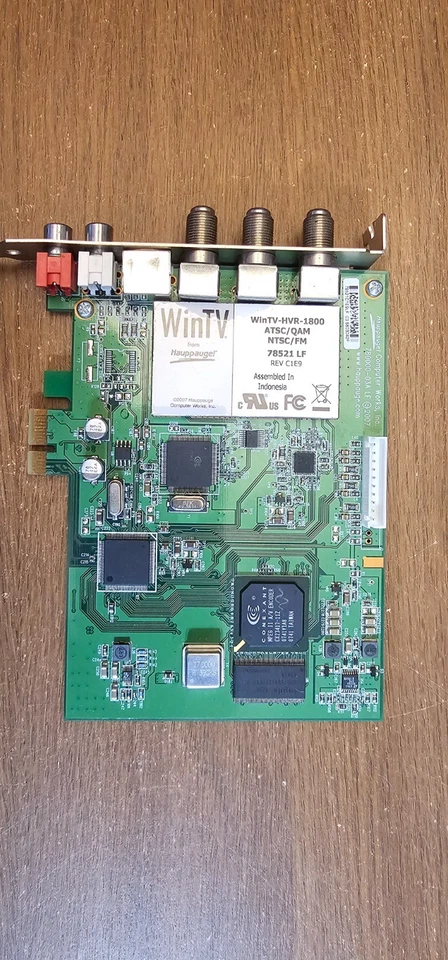 Hauppauge WinTV-HVR-1800   5188-8538 Analog- Digital PCIe Tuner - Image 1 of 3