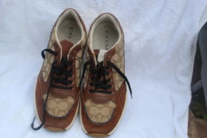Coach G5057 Tech Runners Sneaker braunes Logo mit Größe 7,5B Hergestellt in Indonesien - Bild 1 von 10