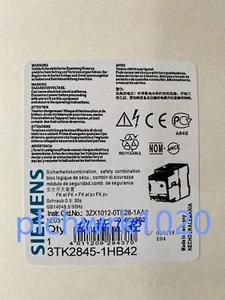 1 PCS NEW IN BOX Siemens safety relay 3TK2845-1HB42 - Picture 1 of 3