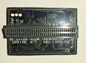 SCSI Terminator III LVD/SE HD 68 Pin Female Mini Sub-D - Afbeelding 1 van 2