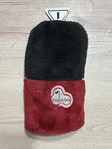 English Turn Golf & Country Club 1 Copricapo Legno Rosso/Nero Sfuzzy PGA Tour - Foto 1 di 5