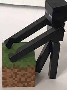 Figura de acción Jazwares Minecraft - Core Enderman totalmente articulada serie 1 - Imagen 1 de 7