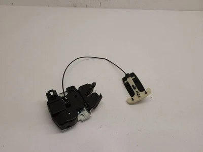 Nissan Altima 2012 12 actuador de bloqueo de tapa de maletero  Foto 1 de 4