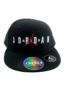 Nike Jordan Kleinkind Snapback Mütze schwarz rot weiß Jumpman Logo Kappe neu Aufkleber - Bild 1 von 8