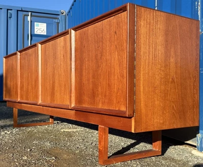 Elton Furniture Long Teak Sideboard Terence Poole 1965 Vintage FREE DELIVERY🚚🚚 - Image 1 of 4
