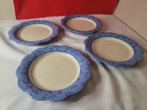 Pfaltzgraff 4 Stoneware SUMMER BREEZE Luncheon plates blue leaves - Picture 1 of 6