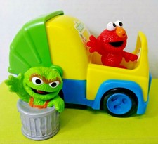 Sesame Street OSCAR the Grouch figure and Garbage Truck Elmo
