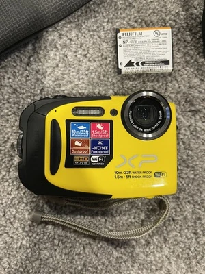 Fujifilm FinePix XP70 16.4MP Yellow Compact Waterproof Camera with Case - Image 1 of 4