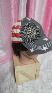 Olive & Piqué Slideback Flag Stars EE. UU. Gorra Ajustable Estrás - Imagen 1 de 11