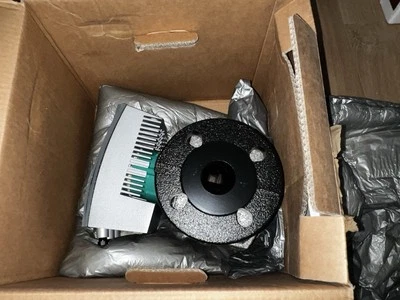 WILO STRATOS 40/1-4 2090453 PUMP GENUINE NEW RARE OBSOLETE  - Image 1 of 4