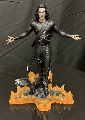AS IS The Crow Eric Draven Premier Collection Diamond Statue Limited 1239/3000 - Image 1 of 4