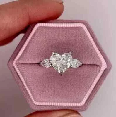 2 CT Heart Cut White Lab-Created Women's Engagement Ring 14k White Gold Plated - Image 1 of 4