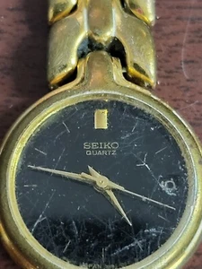 Ladies Wristwatch Seiko Quartz ~20mm Round face Stainless Steel Back #176 * - Picture 1 of 7
