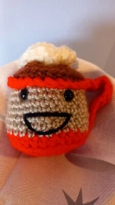 Cute Handmade Crochet Christmas Cup Decoration With Whipped Cream R5 - Picture 1 of 4