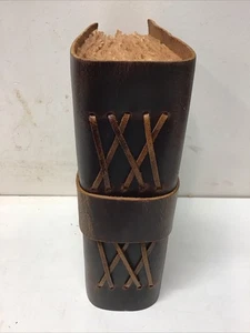 Papel con bordes de tapa de diario/diario de cuero vintage con mecanismo de bloqueo - Imagen 1 de 12