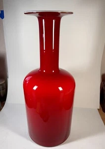Jarrón de piso Holmegaard Gulvase vintage Otto Brauer rojo con carcasa de vidrio 20” MCM 1960 - Imagen 1 de 11