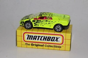 MATCHBOX SUPERFAST #MB22 LAMBORGHINI DIABLO, NEON YELLOW, EXCELLENT, BOXED - Picture 1 of 7