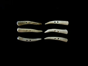 ANTLER BUTTONS,2 1/2"TOGGLES,TINES,SHEARLING COATS,6 THINNER CURVY PIECES,212-12 - Picture 1 of 4