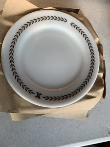 Vintage Pyrex Tableware Corning Gold Trim Salad /dessert Plate # 711 Set 8 New - Picture 1 of 5