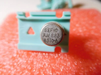 Lote de 1: IC vintage REF10AJ.  Vendedor de EE. UU., ¡envío rápido! Foto 1 de 2