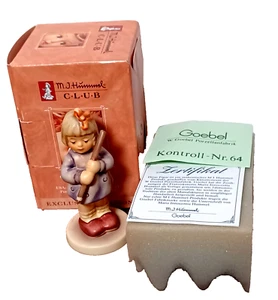 Hummel Goebel 4"  Figurine Sharpest Student Exclusive Edition 1999 - Picture 1 of 4