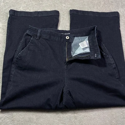 Pantalones de mezclilla cortos de pierna ancha Style & Co para mujer talla 10 lavado oscuro fluidos al aire libre Foto 1 de 4