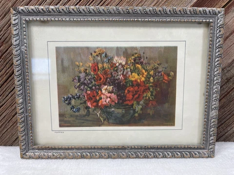 Vintage Poppy Picture In Silver Wood Frame And Mirror On Opposite Side Cover
