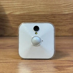 Blink BCM00100U Indoor 720P HD Video 110° Field of View Security Camera-For Part - Picture 1 of 5