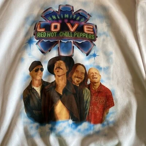 Official Red Hot Chili Peppers 2022 Unlimited Love World Tour Hoodie Size: Large - Picture 1 of 5