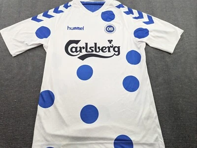 Camiseta deportiva de fútbol de entrenamiento grande especial Hummel Odense BK 2015-2016 April Fools Foto 1 de 4