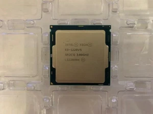 Intel Xeon Processor E3-1220 v5 8M Cache, 3.00 GHz SR2CQ - Picture 1 of 2
