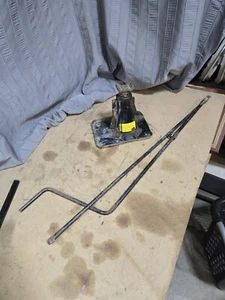 1986-1991 Chevy GMC Square Body Truck Suburban W/Bottle Jack & Crank Tool OEM - Picture 1 of 6