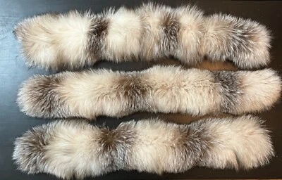 Borde de piel de zorro azul cristalino escarcha para capuchas de abrigo 26” por 2,5” grosgrain añadido Foto 1 de 3