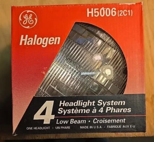 Halogen H5006 low beam Head Lamp Round Light 12 volt 3 prong base NOS - Bild 1 von 3