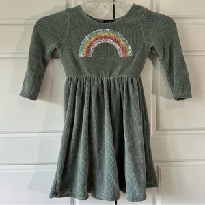 Vestido Lilt Niñas Talla 5T Verde Pana Arco Iris Lentejuelas Manga Larga Informal - Imagen 1 de 4