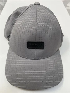 Hurley X Flexfit Delta Adjustable Baseball Cap Size S / M - Picture 1 of 10