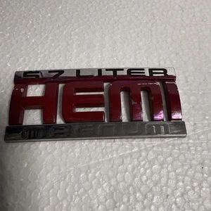 02-08 DODGE RAM 5.7 LITER HEMI MAGNUM FENDER NAMEPLATE LOGO BADGE EMBLEM - Picture 1 of 3