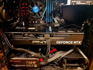 PNY GeForce RTX 4080 16GB Verto Triple Fan Graphics Card (VCG408016TFXPB1) - Afbeelding 1 van 4