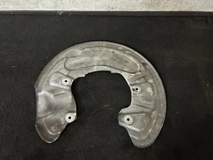 Mercedes Benz GLE W167 GLE53 Rear Left Brake Disc Protection A1674233100 - Picture 1 of 3