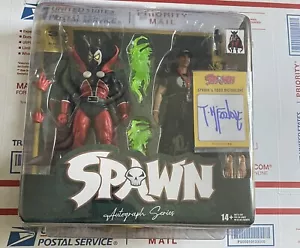 Spawn & Todd McFarlane AUTOGRAPHED Series GOLD LABEL 2-Pack 7" Figures - Picture 1 of 2