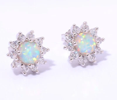 NEU Zarte Silber Ohrstecker, weißer Feuer-Opal und Zirkonia - Bild 1 von 4