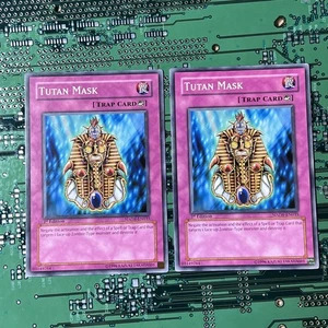 Tutan Mask - SDZW-EN035 Trap Zombie World Common 1st Edition Yugioh Card 2 - Picture 1 of 4