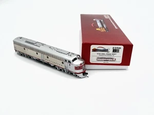 Broadway Limited - HO - CB&Q - EMD E8A #9967 - Sonido/DCC - Tren #2356 - Imagen 1 de 17