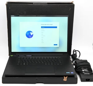Razer Blade 18" QHD 240Hz, i9-13950HX, RTX 4080, 96GB RAM, 4TB SSD - 1 Jahr Garantie - Bild 1 von 9