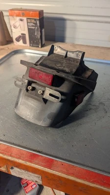 Kawasaki ZX10B 1989 TOMCAT GUARDABARROS TRASERO SOPORTE DE MATRÍCULA Foto 1 de 4