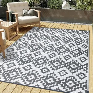 HUGEAR Outdoor Rug for Patios Clearance - Waterproof 6x9ft Geometric Gray/White - Picture 1 of 8