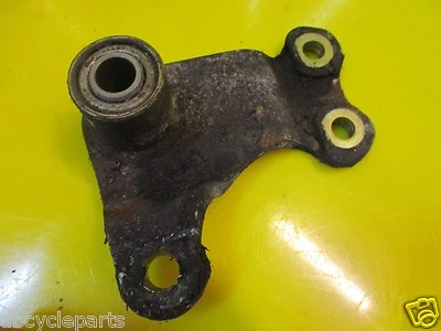 1999 99 YAMAHA VENTURE 600 OEM GENUINE STEERING STEM IDLER ARM PIVOT VMAX/700 - Image 1 of 4